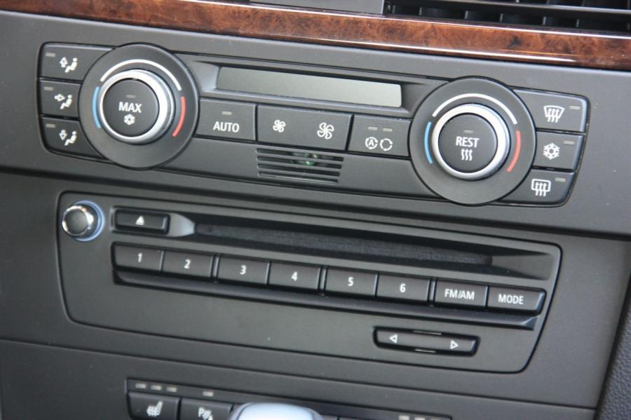  BMW 335d 2009 года  (фото 15 из 38)